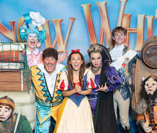 Snow-White-at-EM-Forster-Theatre