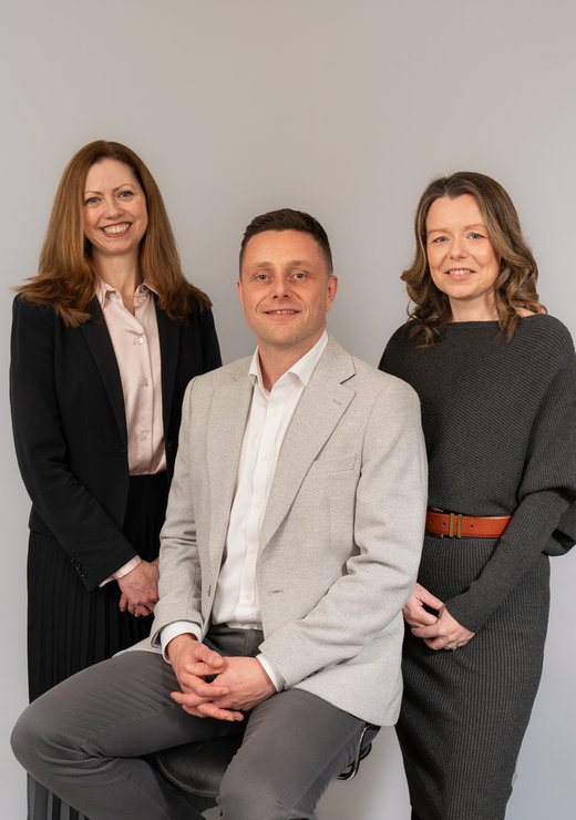 oie_13172147f4iv1tO7