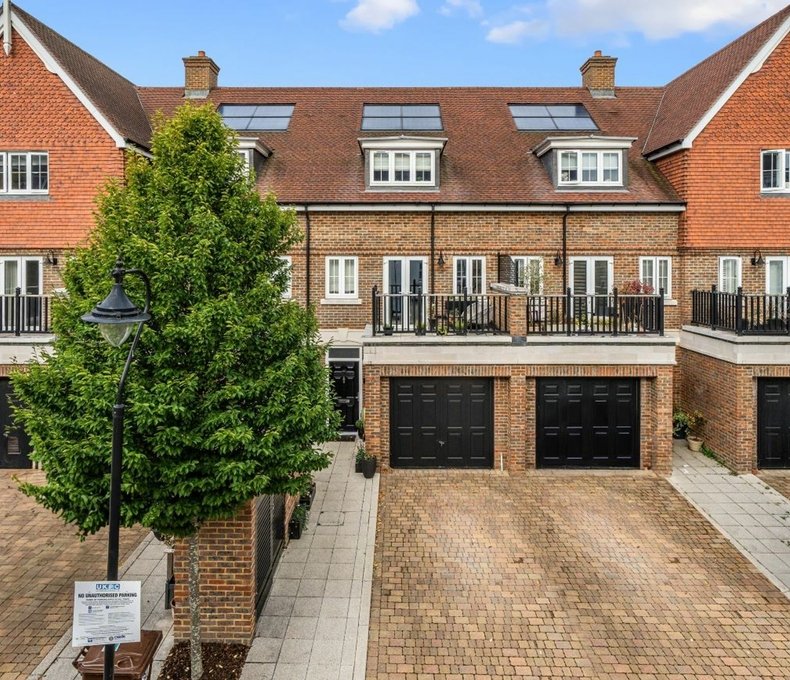 4 bedroom House for sale in Twining Close, Tunbridge Wells Maddisons