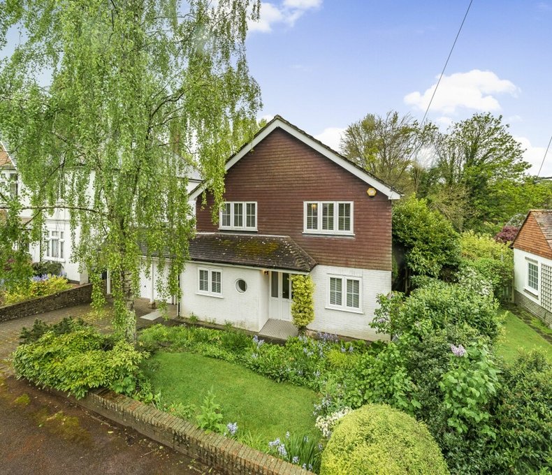 4 bedroom House for sale in Molyneux Park Road, Tunbridge Wells Maddisons Residential